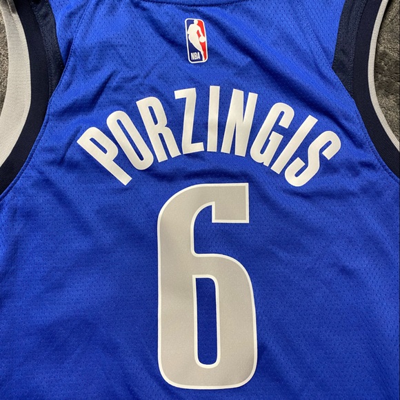 Mens New With Tags Size XL Dallas Mavericks #6 NBA Basketball Jersey. - Picture 6 of 8